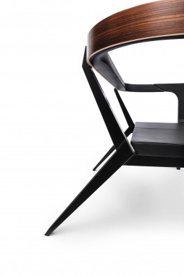 Sono P/Y bench ©Oliver Sold 