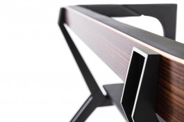 Sono P/Y bench ©Oliver Sold 